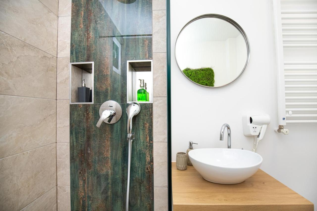 Metropole Apartments Studio Old City Букурещ Екстериор снимка