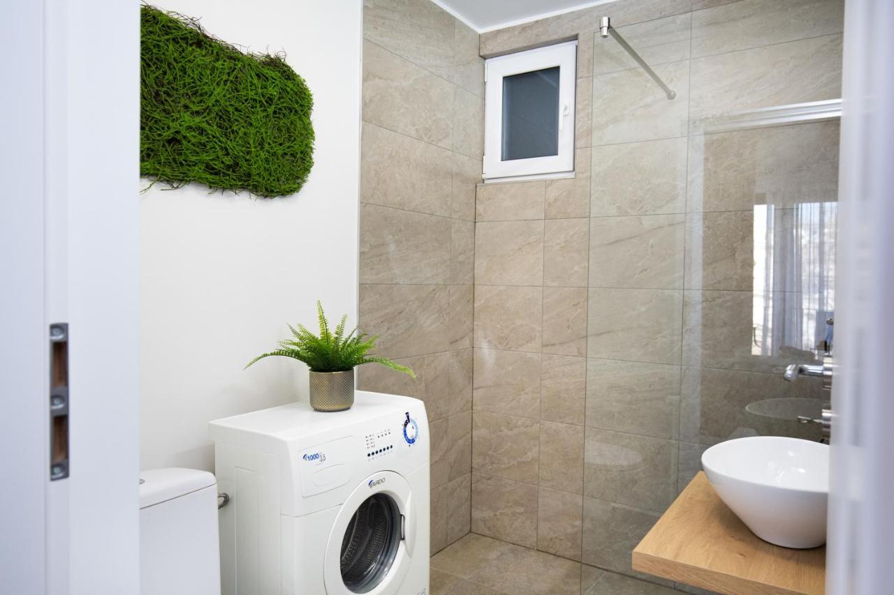 Metropole Apartments Studio Old City Букурещ Екстериор снимка