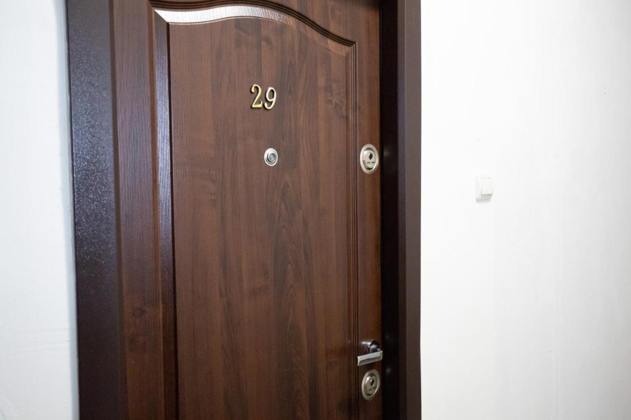 Metropole Apartments Studio Old City Букурещ Екстериор снимка